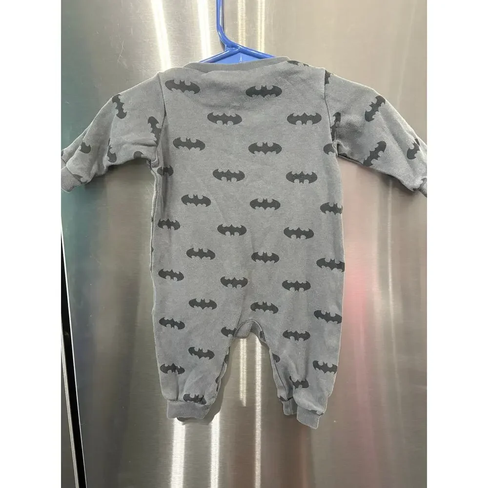 5/$20 Gray Batman Sleeper - H&M - NB